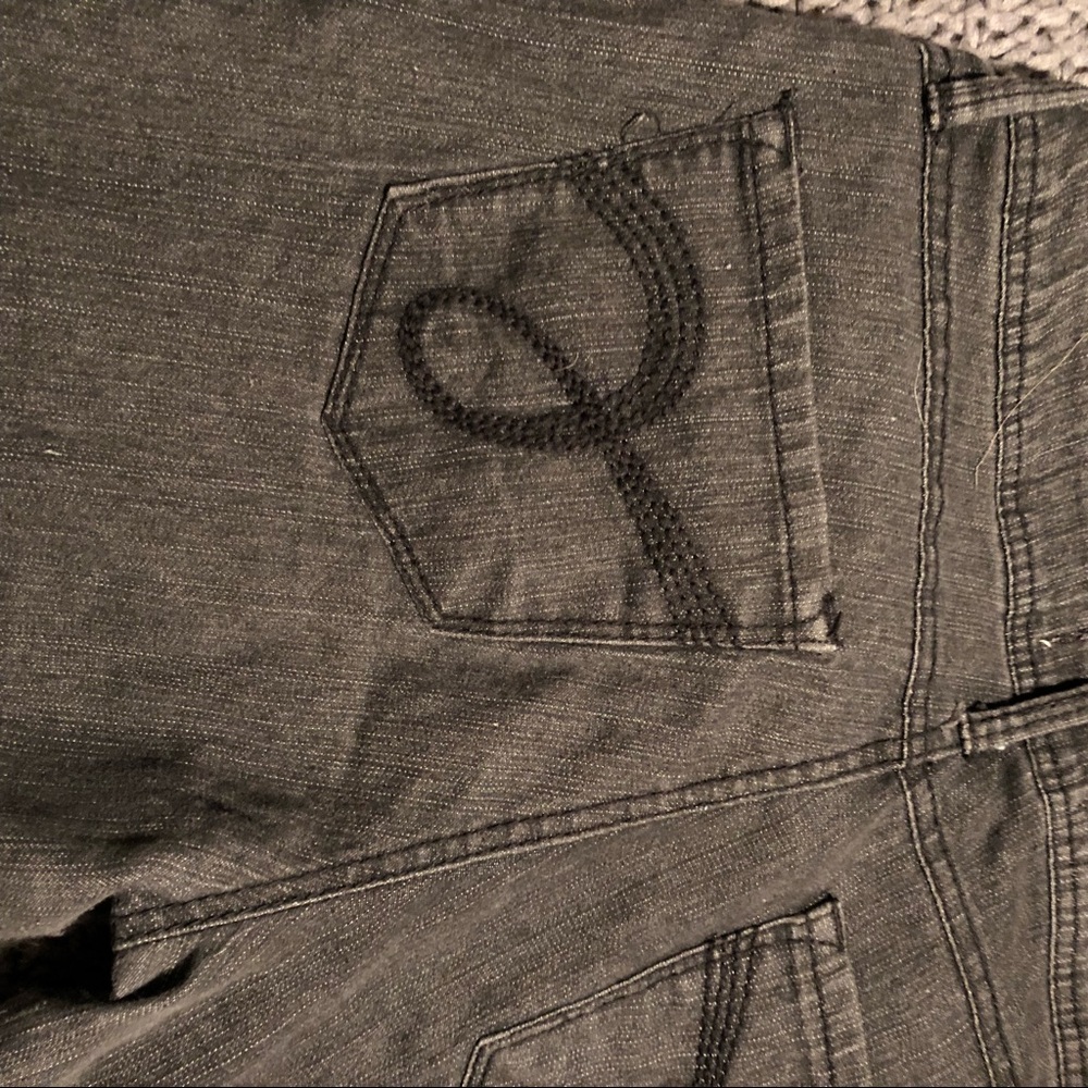 Jeans - Picture 4 of 5
